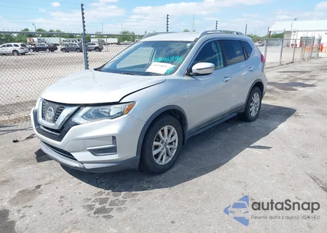 2017 Nissan Rogue Sv z USA, uszkodzony, nr VIN 5N1AT2MTXHC880965
